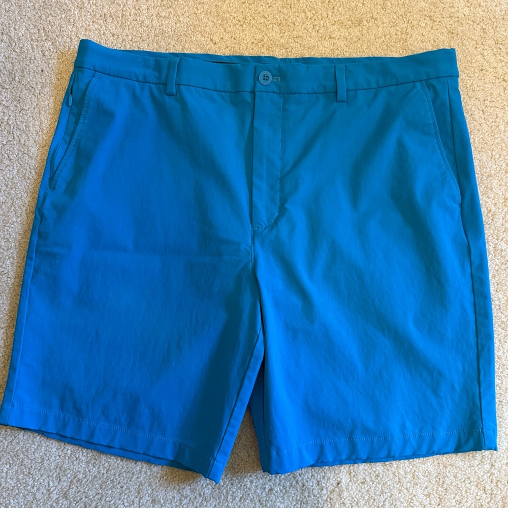 Vineyard Vines Island Blue 9” Flat-Front Performance Shorts